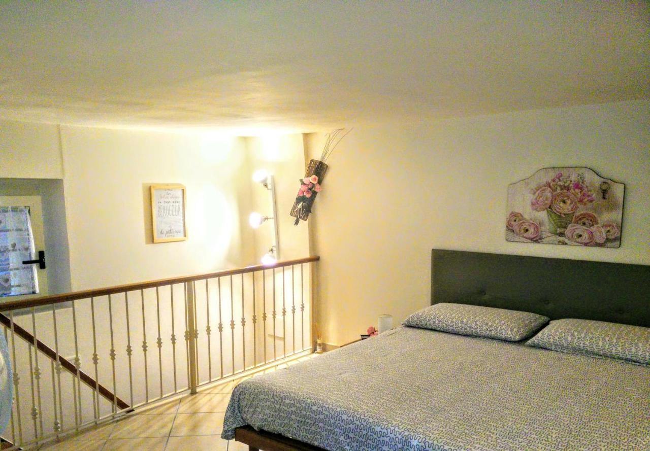 Ferienwohnung Oneiro Bed And Relax Benevento Exterior foto
